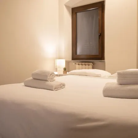 Apartament House 20s, 43n